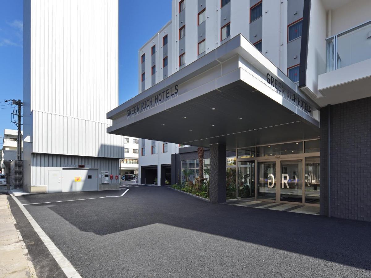 Green Rich Hotel Okinawa Nago Buitenkant foto