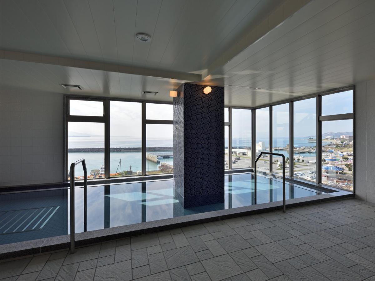 Green Rich Hotel Okinawa Nago Buitenkant foto